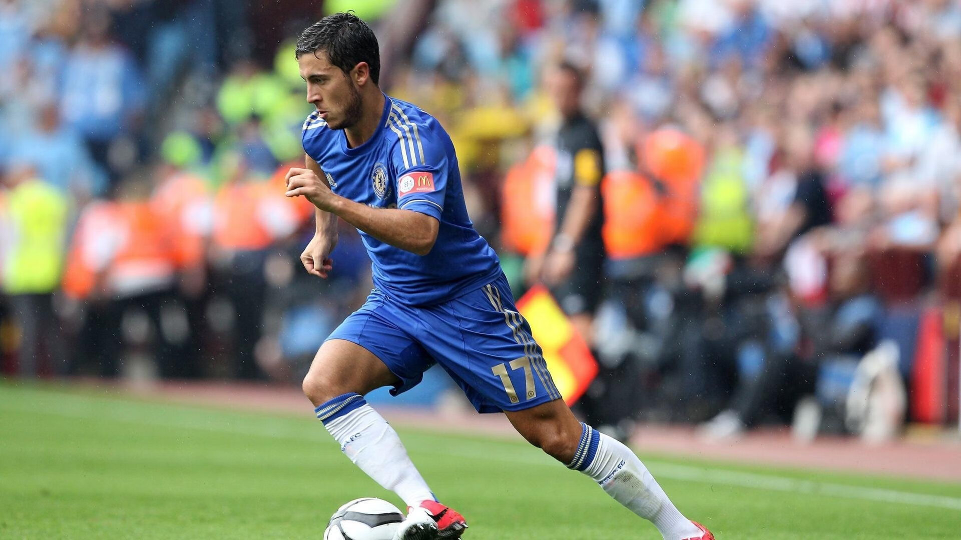 开云体育官网下载-WRC赛前热身：车手们的赛前准备工作，赛车手比赛前应该做什么